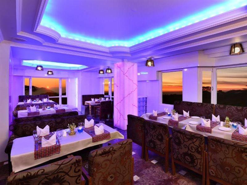Ashiana Clarks Inn Shimla Exterior foto