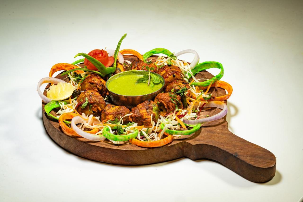 Ashiana Clarks Inn Shimla Exterior foto